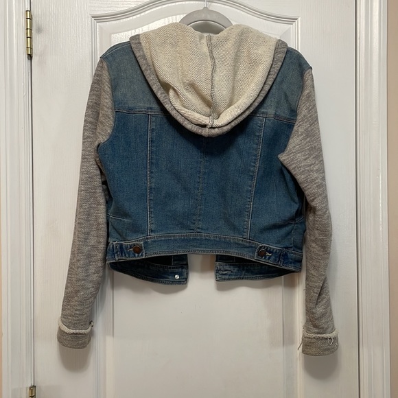 Juniors Sweater-Denim Jacket - Picture 7 of 10
